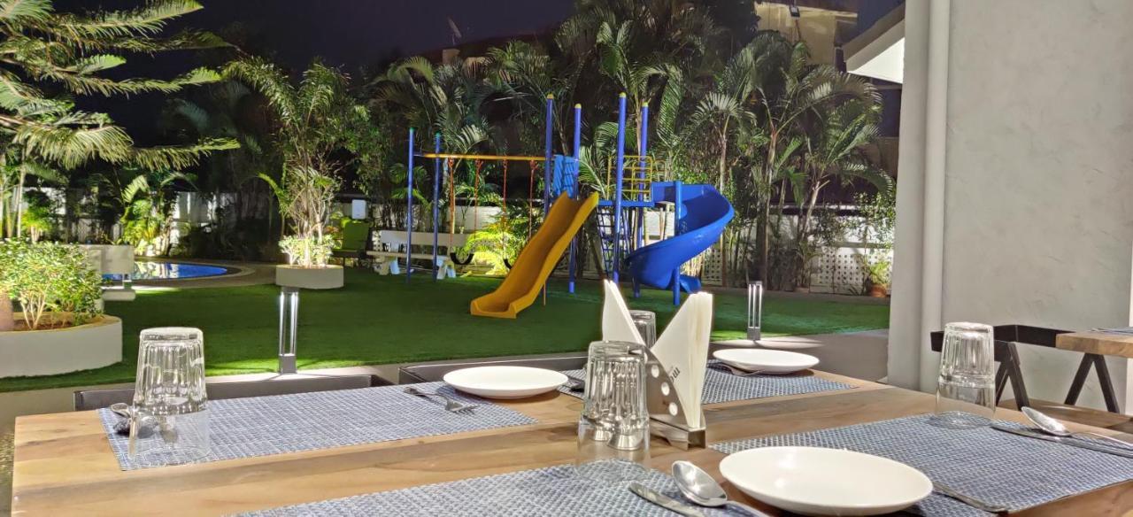 Meritas Adore Resort Lonavala Buitenkant foto